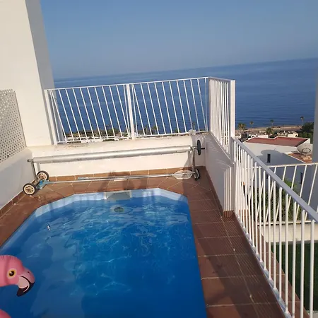 Atico 180 Vistas Al Mar Apartment *